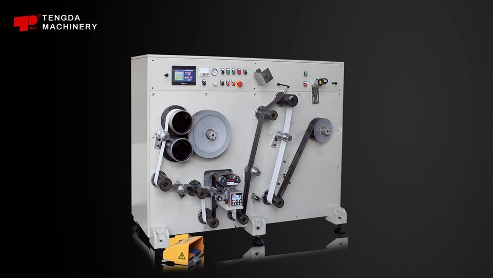 Stroj za hitro previjanje odlagalnega papirja